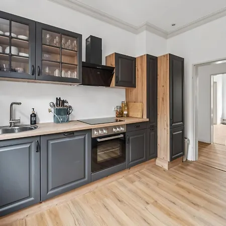 Neu! Gruppenurlaub Mit Sauna Im Ploener Seengebiet *